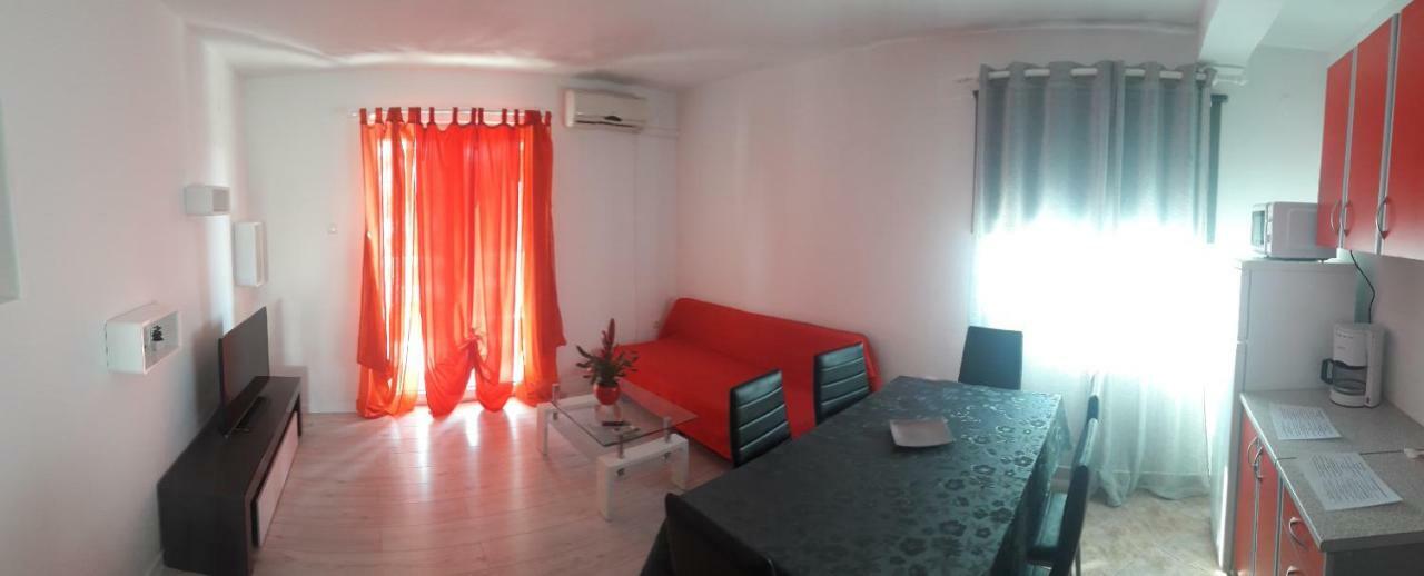 Apartmani Ivana Lopar Exterior photo